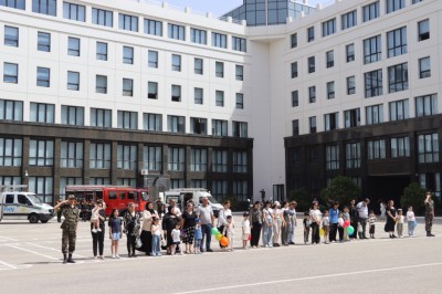 FHN tərəfindən şəhid övladları üçün “1 iyun – Uşaqların Beynəlxalq Müdafiəsi Günü” münasibətilə “açıq qapı günü” tədbirləri keçirilib