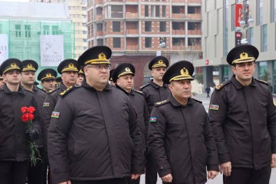 FHN Akademiyasının kollektivi Xocalı faciəsi qurbanlarının xatirəsinə ucaldılmış abidəni ziyarət edib.