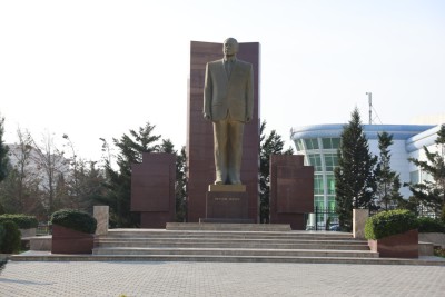 При совместной организации МЧС и Аппарата Омбудсмена прошла конференция на тему «Великий лидер Гейдар Алиев и реформы в Азербайджанской Республике основанные на правах человека».